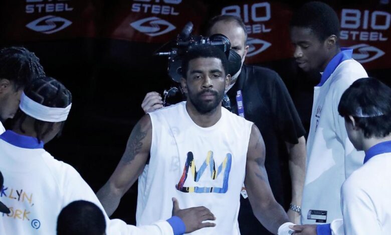 Irving es aclamado en su regreso y Simmons hace volar a los Nets ante Aldama 1 Irving es aclamado en su regreso y Simmons hace volar a los Nets ante Aldama
