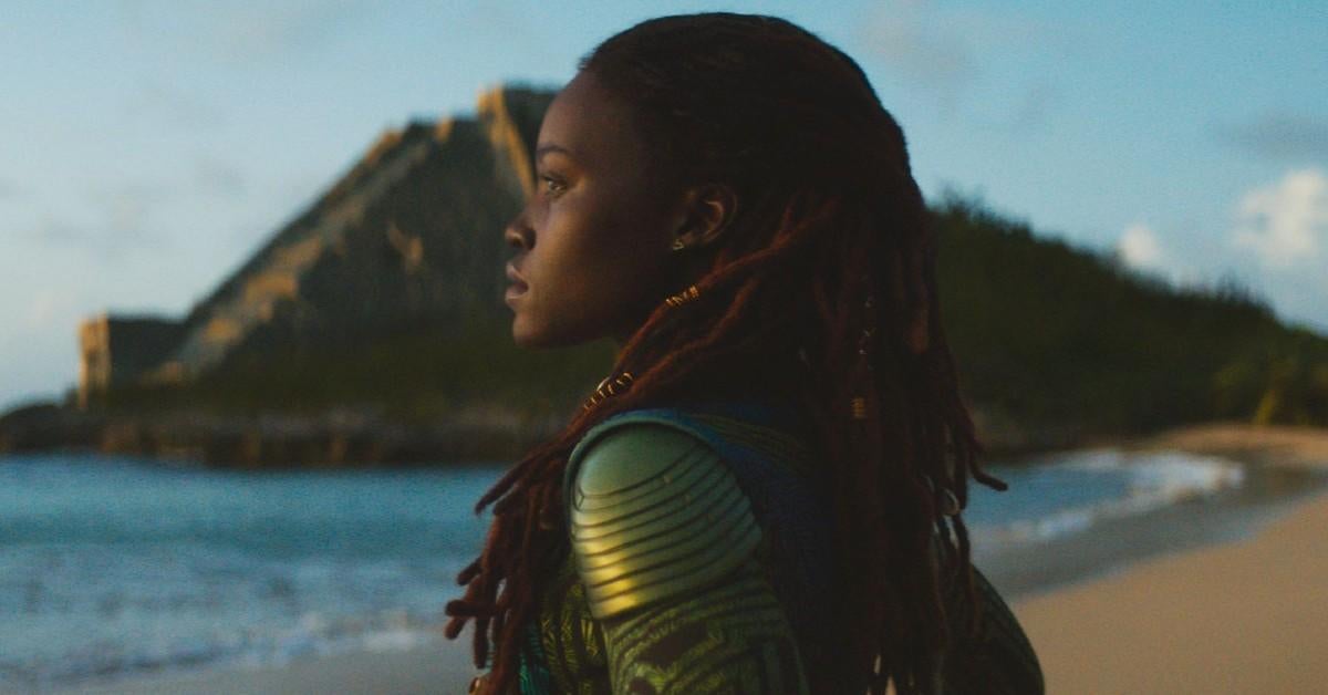 La estrella de Black Panther, Lupita Nyong'o, comparte un video épico detrás de escena del entrenamiento de lucha 1 La estrella de Black Panther Lupita Nyongo comparte un video