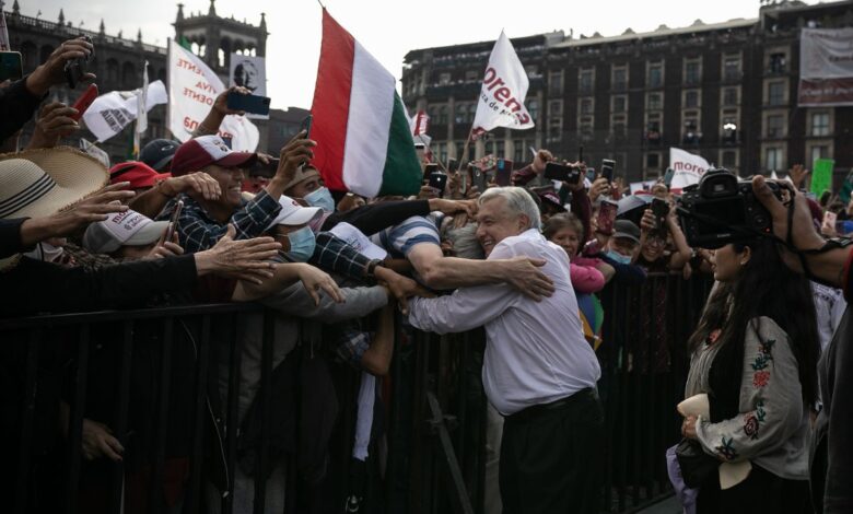 López Obrador defiende la movilización de sus bases ante las críticas de la oposición 1 López Obrador defiende la movilización de sus bases ante las críticas de la oposición