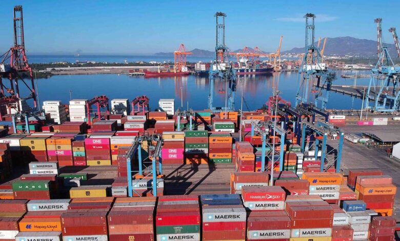 México registra un déficit comercial de 2,012 mdd en octubre 1 México registra un déficit comercial de 2,012 mdd en octubre