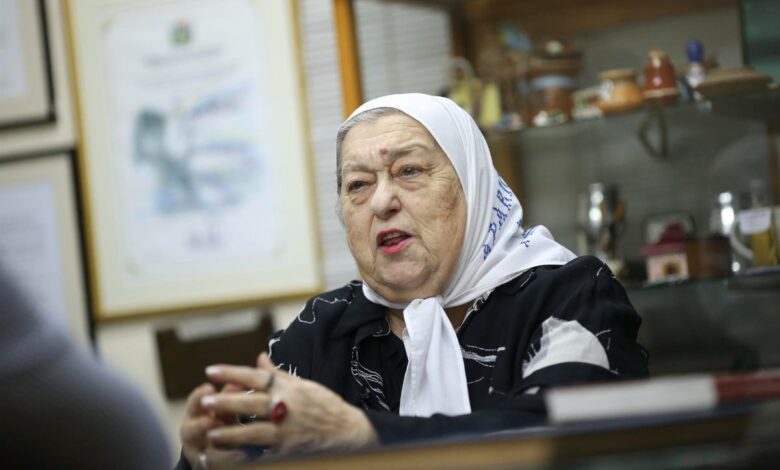 Muere Hebe de Bonafini, símbolo de las Madres de Plaza de Mayo de Argentina 1 Muere Hebe de Bonafini, símbolo de las Madres de Plaza de Mayo de Argentina