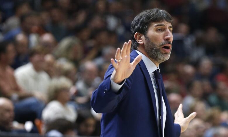 Mumbrú: "Me ficharon para ganar y para mirar a L’Alquería si había problemas" 1 Mumbrú: "Me ficharon para ganar y para mirar a L’Alquería si había problemas"
