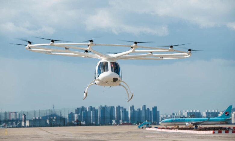 Taxi volador ‘Volocopter’ hace su primer vuelo en París 1 Taxi volador ‘Volocopter’ hace su primer vuelo en París