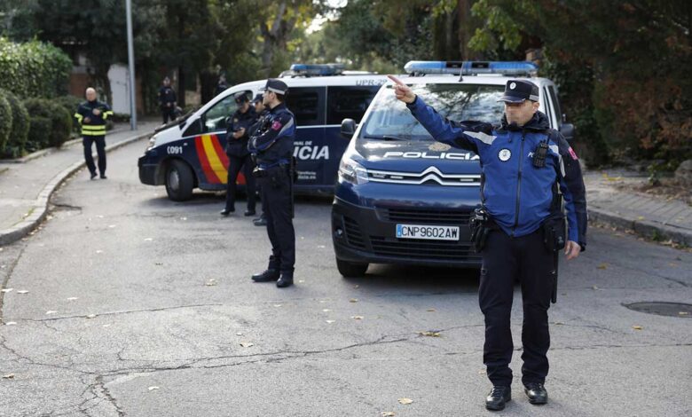 Un herido al explotar una carta en la embajada de Ucrania en Madrid 1 Un herido al explotar una carta en la embajada de Ucrania en Madrid