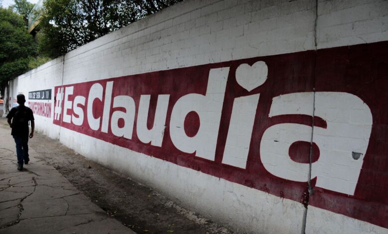 “Es Claudia”: el eslogan detrás del último choque entre López Obrador y el INE 1 “Es Claudia”: el eslogan detrás del último choque entre López Obrador y el INE