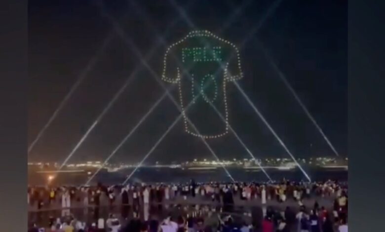 FIFA rinde emotivo homenaje a Pelé con drones | Video 1 FIFA rinde emotivo homenaje a Pelé con drones | Video