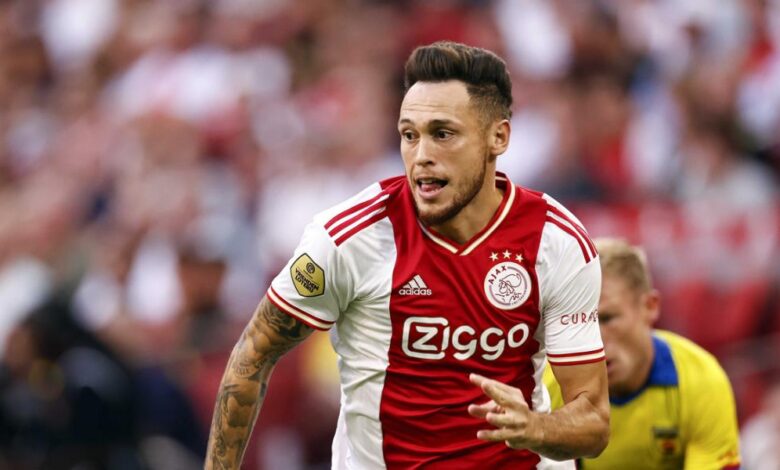 Ocampos aguarda un acuerdo final entre Ajax y Sevilla 1 Ocampos aguarda un acuerdo final entre Ajax y Sevilla