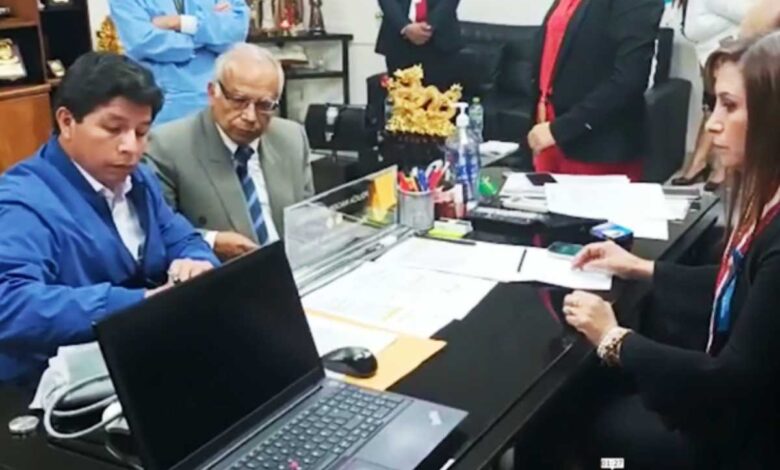 Pedro Castillo es acusado de rebelión; enfrenta 20 años de prisión 1 Pedro Castillo es acusado de rebelión; enfrenta 20 años de prisión