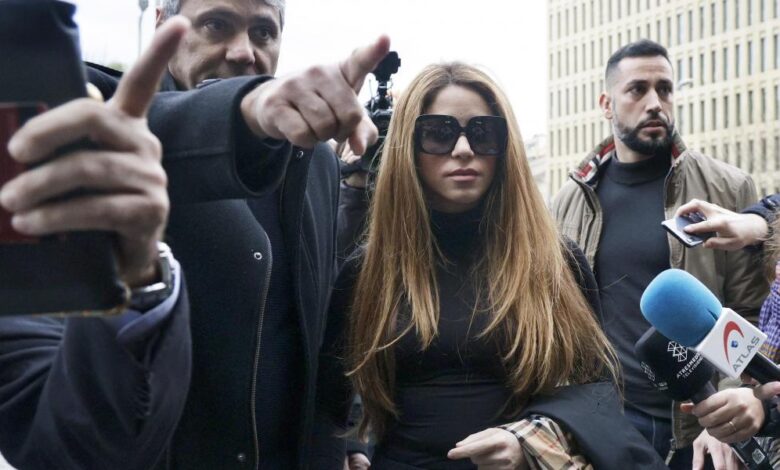 Shakira da a conocer a Piqué el día que abandonará España junto a sus hijos 1 Shakira da a conocer a Piqué el día que abandonará España junto a sus hijos