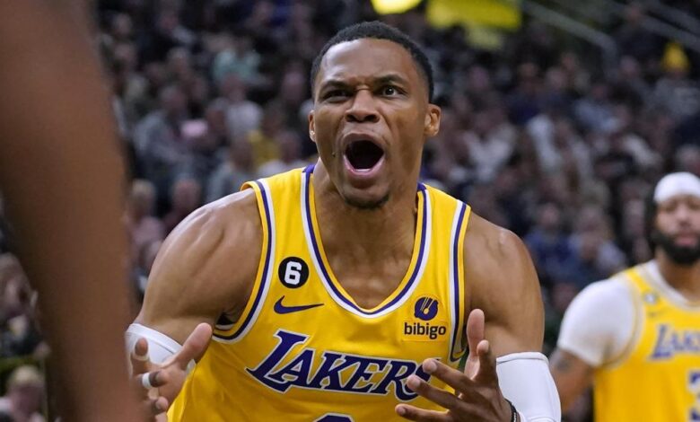 Westbrook desata la locura en L.A.: ¡Dos triples sobre la bocina en un partido! 1 Westbrook desata la locura en L.A.: ¡Dos triples sobre la bocina en un partido!