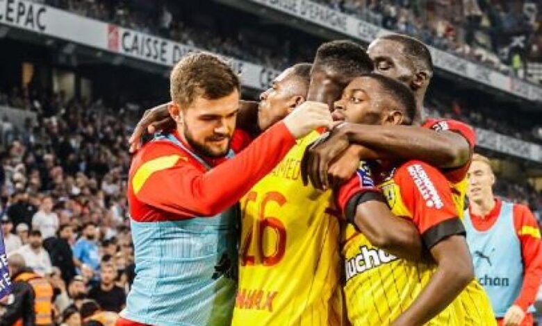 El Racing Club de Lens sueña a la sombra del PSG 1 El Racing Club de Lens sueña a la sombra del PSG