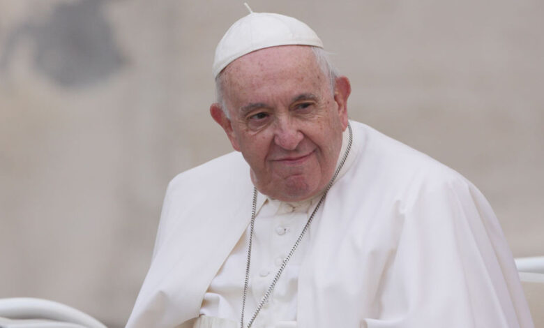 “Ser homosexual no es un delito”: el papa pide acoger a la comunidad LGBTQ en la iglesia 1 “Ser homosexual no es un delito”: el papa pide acoger a la comunidad LGBTQ en la iglesia